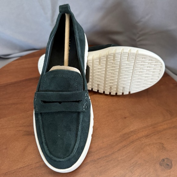 Women's Vionic Uptown Loafer Suede. Sacrab Color. Size 5 WIDE NIB Orthotic - Picture 3 of 15